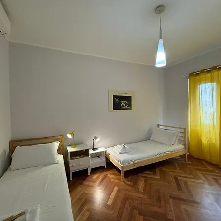 Refined Retreat In Renovated P R A T I Gem Appartamento *